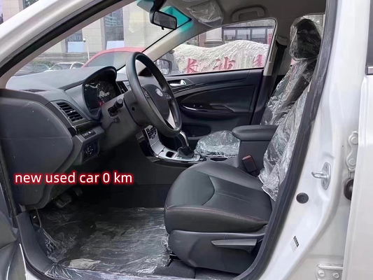 2019 BYD E5 450 400KM voiture électrique 0KM pour la revente Vitesse maximale 130KM/h 4 portes 5 sièges Très stock