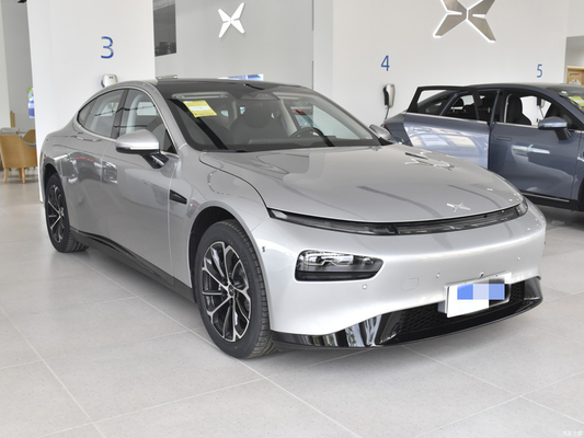 Découvrez la puissance des voitures électriques 2023 XPeng P7 Grand luxe et pour les conducteurs adultes