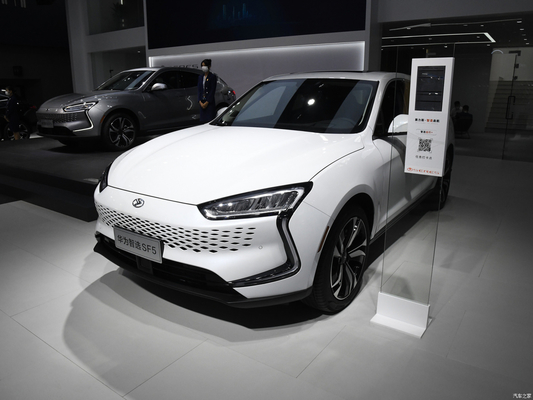 Type d'énergie hybride 2021 Modèle Huawei Seres SF5 Voiture électrique EVR 4 roues motrices Vitesse maximale 210 KM/h