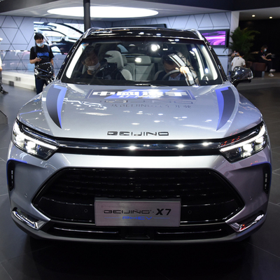 124 kW de puissance totale du moteur Baic Beijing X7 PHEV Plug in Hybrid SUV Voiture avec le volant gauche