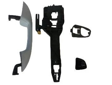 Byd E3 accessoires de voiture 2019- Kit de carrosserie des phares pare-chocs absorbeur de chocs porte pièces détachées