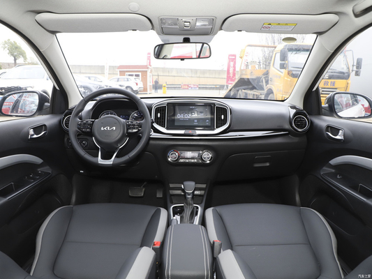 Carburant- 2021 KIA KX1 1.4L CVT SUV à essence / essence Voiture avec 4100 * 1735 * 15330mm Dimensions