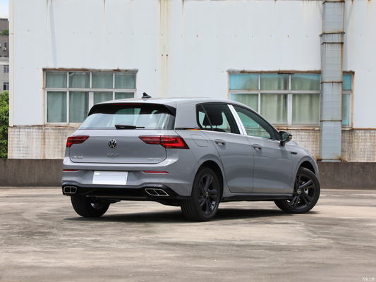 Améliorez votre voiture 2023 Golf Facelift 208 TSL DSG PRO Petit SUV avec lumière de jour LED