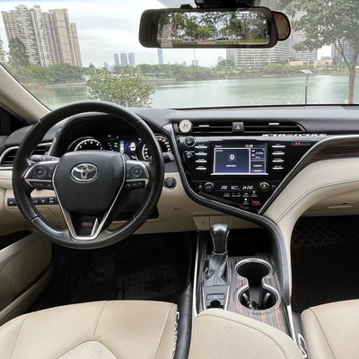 Toyota Camry d'occasion 2019 avec 131 kW de puissance moteur en excellent état et prêt à vendre
