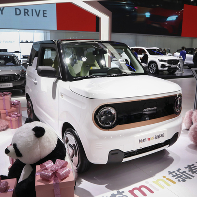 Prête à être expédiée en 2022 Geely Panda Mini EV 4 sièges Pure Electric Car 120km/200km