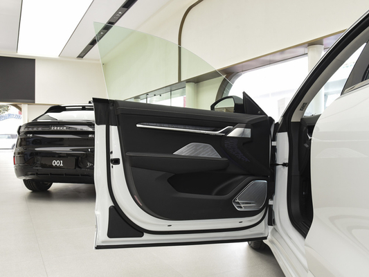Air conditionné automatique 2023 Zeekr 001 voiture électrique You Me Edition 4WD 601-700km portée