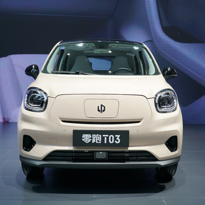 Caméra arrière et direction gauche Leapmotor T03 4 places Petite voiture électrique électrique pour adultes