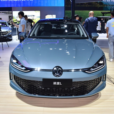 Euro VI Émission standard 2024 Volkswagen Lamando L 200TSI DSG Version à la mode à hayon