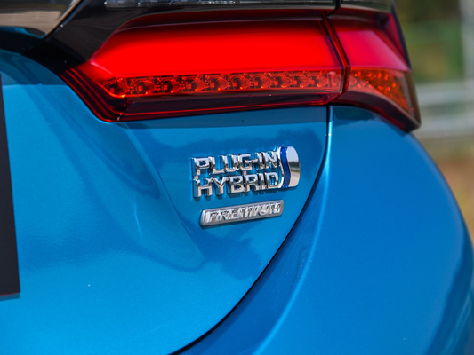 2021/2022 Toyota Corolla 1.8L PHEV Hybrid 4 portes 5 sièges Sedan Technologie avancée de l'énergie