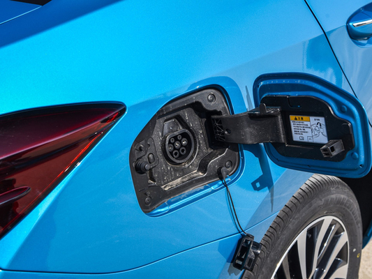 2021/2022 Toyota Corolla 1.8L PHEV Hybrid 4 portes 5 sièges Sedan Technologie avancée de l'énergie