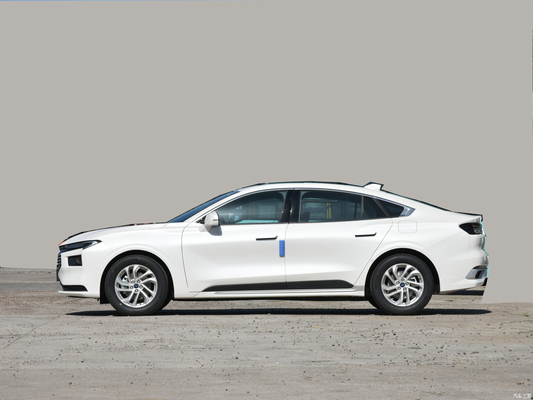 Conditionneur d'air automatique Ford Mondeo 2023 ECO Boost 180 Shuya Berline voiture à essence Euro VI