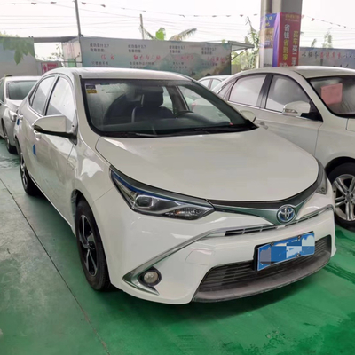 2017 Modèle 1.8L Véhicules hybrides Toyota Corolla Levin Transmission E-CVT Véhicules d'occasion