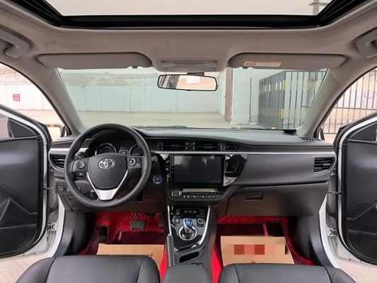 2017 Modèle 1.8L Véhicules hybrides Toyota Corolla Levin Transmission E-CVT Véhicules d'occasion
