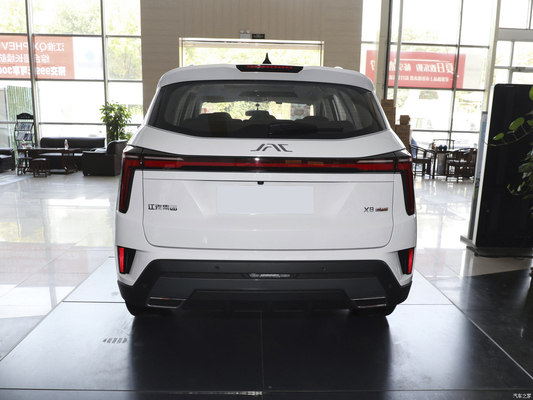 2024 Jac X8 Plus 7 places phare LED SUV à essence avec une capacité de réservoir de carburant de 50 à 80 litres