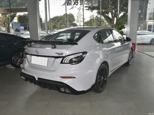 2023MG6 1.5T XLINE 5 portes 5 places Hatchback voiture à essence avec 5 airbags fabriqué