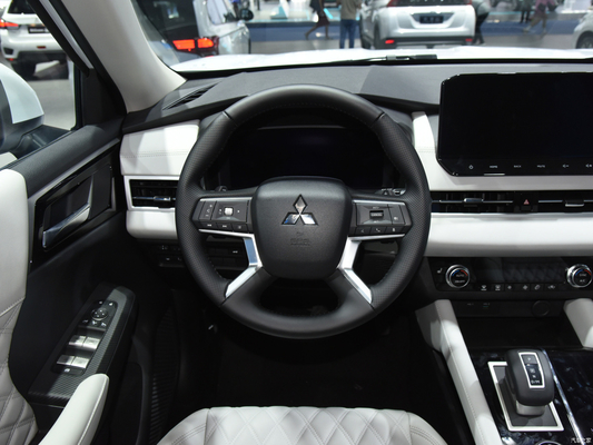 Système de direction électrique 2023 Mitsubishi Outlander 1.5T SUV à quatre roues motrices Zunyao