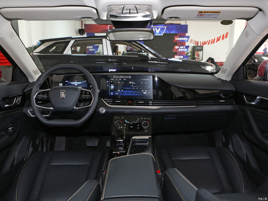 FAW Bestune B70 2.0T 1.5T 5 sièges Véhicules de milieu de gamme Turbo à gaz/essence Hatchback électrique