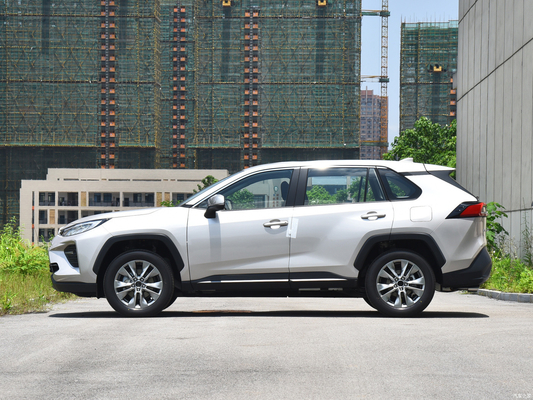 Toyota Wildlander 2.0L 2023 Version leader avec volant multifonctionnel