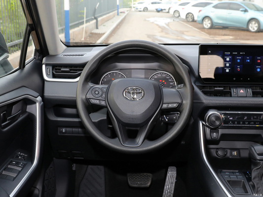 Toyota Wildlander 2.0L 2023 Version leader avec volant multifonctionnel