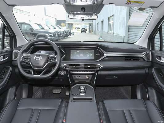 Il est fabriqué en 2023 GAC Trumpchi GS4 SUV à essence avec climatisation automatique et écran tactile