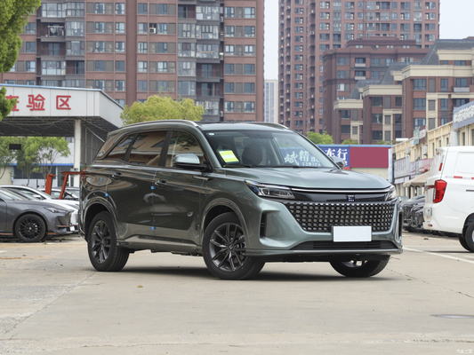 High Speed Electric Car 2023 Landian E5 Hybrid SUV Ev voiture avec 4 portes et 5 sièges