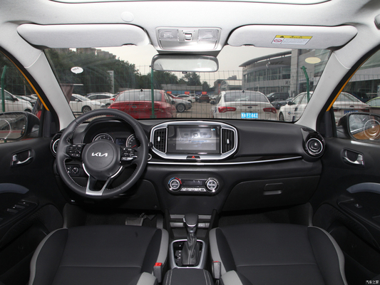 2021 Kia Yi Run 1.4L CVT Sunroof Petit SUV avec radar arrière 2 et 15°-20° Grand dégagement