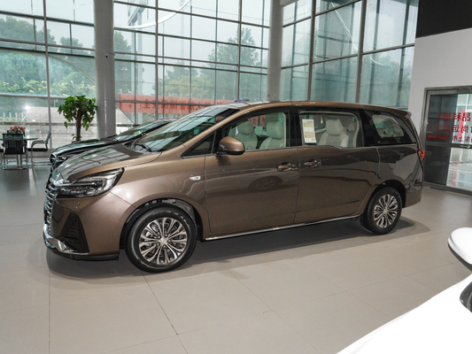 MPC Land Business Class 2023 Buick GL85 avec 7 sièges et 10°-15° de dégagement