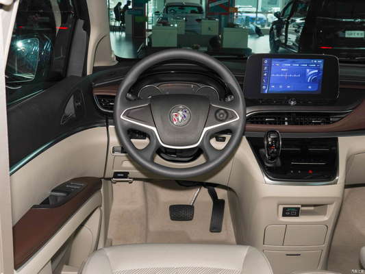 MPC Land Business Class 2023 Buick GL85 avec 7 sièges et 10°-15° de dégagement