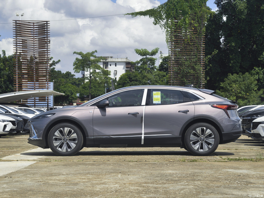 s BUICK E4 Pure Electric SUV 5 portes 5 places avec une autonomie de 530 km et un type de carburant hybride