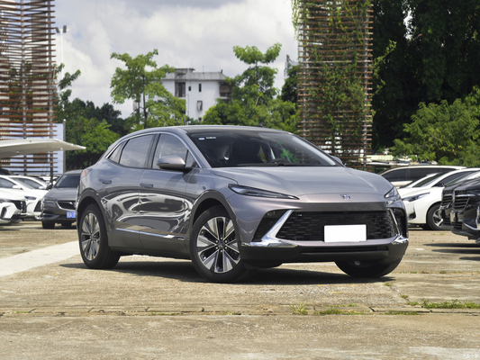 s BUICK E4 Pure Electric SUV 5 portes 5 places avec une autonomie de 530 km et un type de carburant hybride