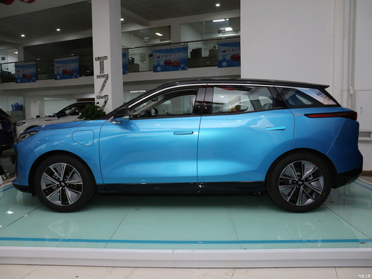 Le SUV 2020 Sedan Pentium E01 avec une autonomie de 450 km et une vitesse maximale de 170 km/h 4639*1880*1640mm