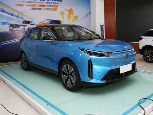 Le SUV 2020 Sedan Pentium E01 avec une autonomie de 450 km et une vitesse maximale de 170 km/h 4639*1880*1640mm