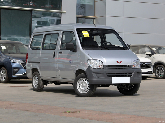 75 kW de puissance totale du moteur 2023 Wuling VAN VAN gauche avec 5 sièges et porte coulissante latérale
