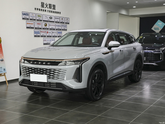 Le 2023 Exeed 400T est un SUV de luxe 5 portes 5 places avec boîte de vitesses automatique et ESC
