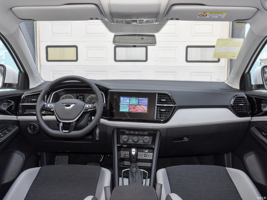 2023 Jetta VS7 280TSI Version d'entreprise automatique avec structure intégrale de la cabine de la carrosserie