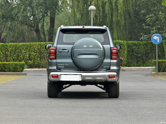 BAIC BJ60 2.0T SUV tout-terrain de grande cylindrée fabriqué en avec 5 sièges et un grand espace