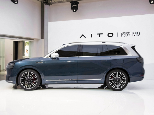 Conduisez à gauche AITO M9 2023 Modèle 630 km Range pur électrique 5 portes 6 places SUV