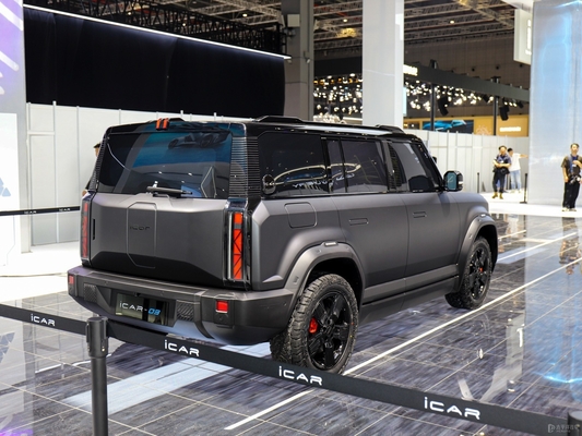 À gauche 2023 Chery ICAR 03 Véhicule tout-terrain purement électrique ORV SUV 5 portes 5 sièges