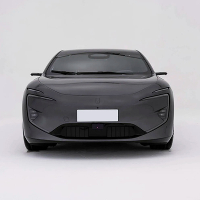 Modèle 2023 Avatar 12 SUV à double moteur et 425 kW de puissance totale lancé par Huawei Changan