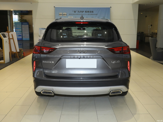 2024 INFINITI QX50 2.0T Écran tactile Version pilote avec couple maximal de 400 à 500 Nm