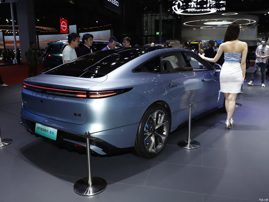 2024 Chery EXEED Sterra ES 905km EV Voiture électrique Moteur électrique 2×4×4 à gauche