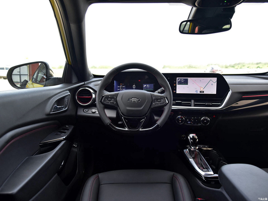 135KW Volant gauche Chevroletseeker SUV compact 1.5T CVT RS Honeycomb Benzine voiture fabriquée