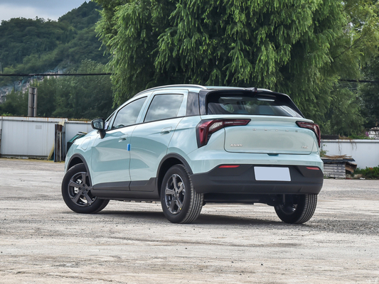 Véhicule énergétique Geely Geometry Firefly E avec une autonomie de 301 km et une puissance moteur totale de 60 kW