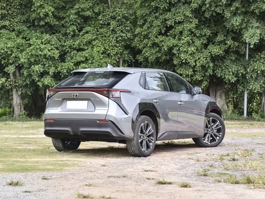2024 Toyota Bz4x 4WD SUV électrique avec une portée de 560KM 160KM/h Vitesse maximale 4690*1860*1650mm