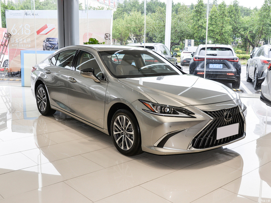 2023 Lexus ES200 260 Excellence Edition berline à 5 places avec freins à disque avant et arrière