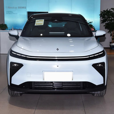 2023 LIVAN7 Chiyue Edition SUV 5 portes 5 places avec une autonomie de 450 km et une carrosserie de 4690*1892*1650 mm