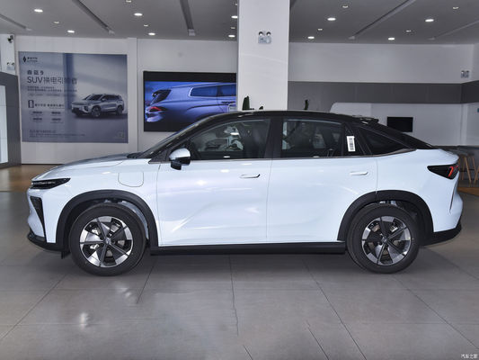 2023 LIVAN7 Chiyue Edition SUV 5 portes 5 places avec une autonomie de 450 km et une carrosserie de 4690*1892*1650 mm