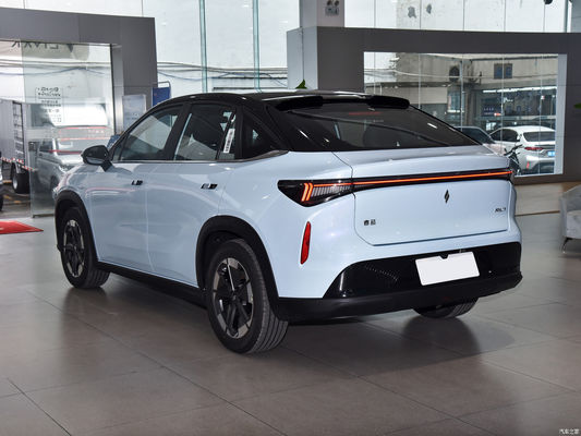 2023 LIVAN7 Chiyue Edition SUV 5 portes 5 places avec une autonomie de 450 km et une carrosserie de 4690*1892*1650 mm