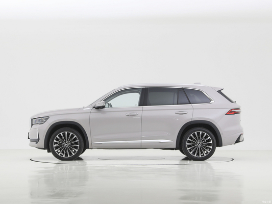 2024 Geely Monjaro L Zhiqing 1.5T SUV 5 portes 5 places avec suspension Macpherson