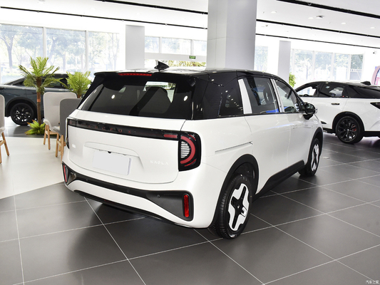 2023MPV ARCFOX KALA Véhicule électrique à 5 portes et 4 places avec 200 kW de puissance moteur et garantie
